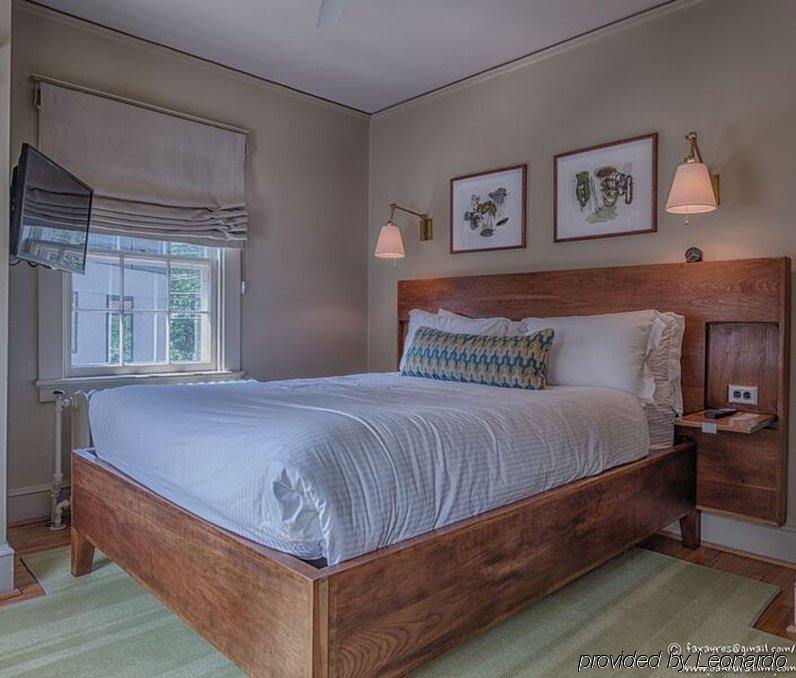 Oakhurst Inn At The University Charlottesville Esterno foto